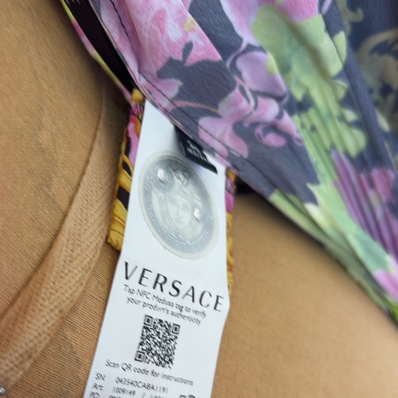 Floral Sleeveless Maxi Dress Versace - Picture 12 of 13